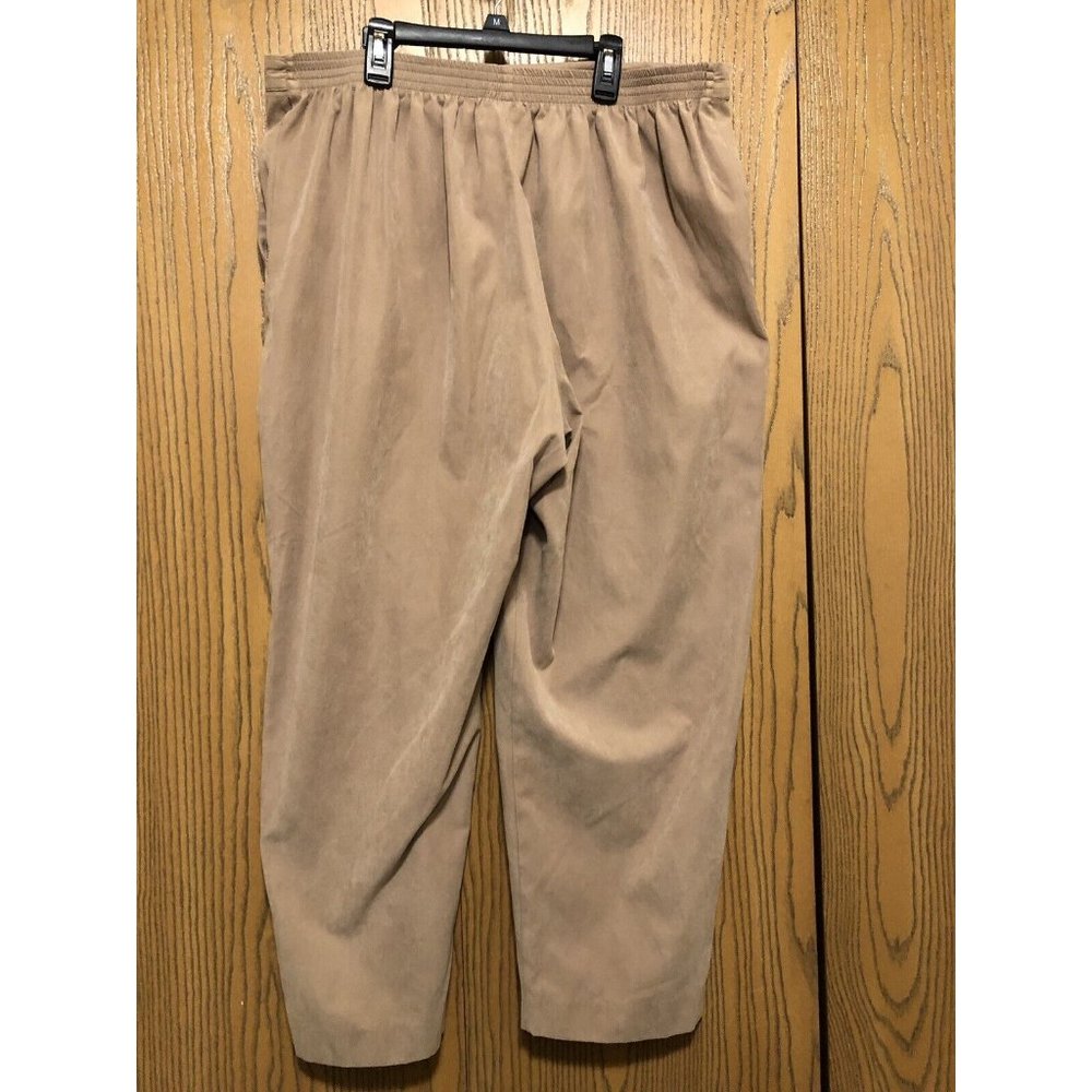 Alfred Dunner Pants Womens Size 18W Brown Faux Seude Lined 27" Inseam - Picture 6 of 10